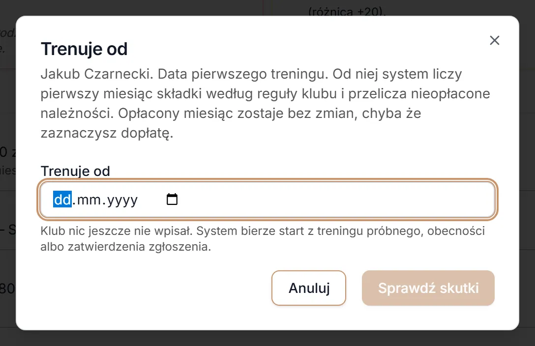 Trenuje od